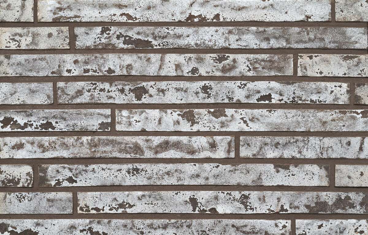 Ригель-кирпич Великий Новгород фото