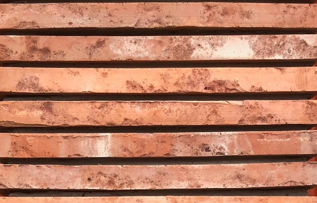 Ригельный кирпич Дербент фото