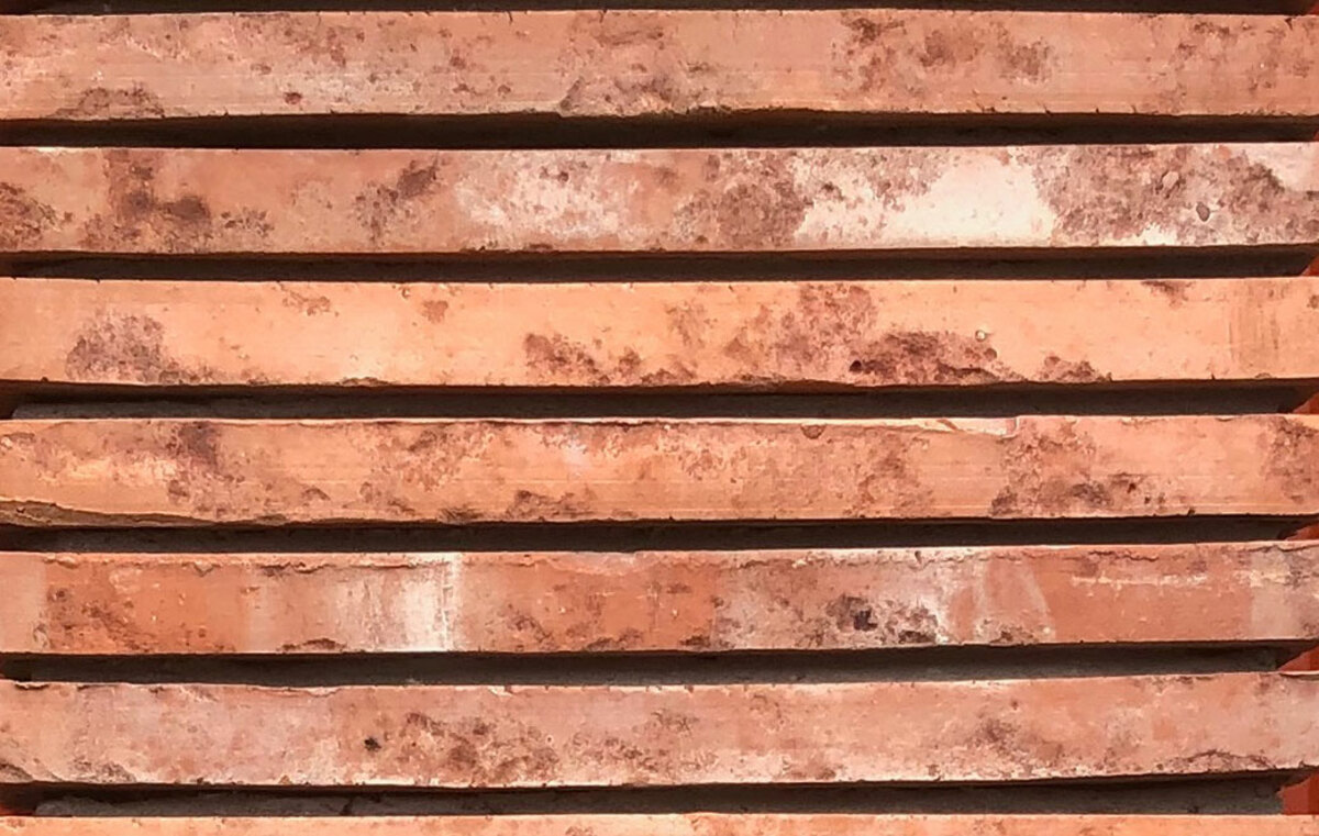 Ригельный кирпич Дербент фото